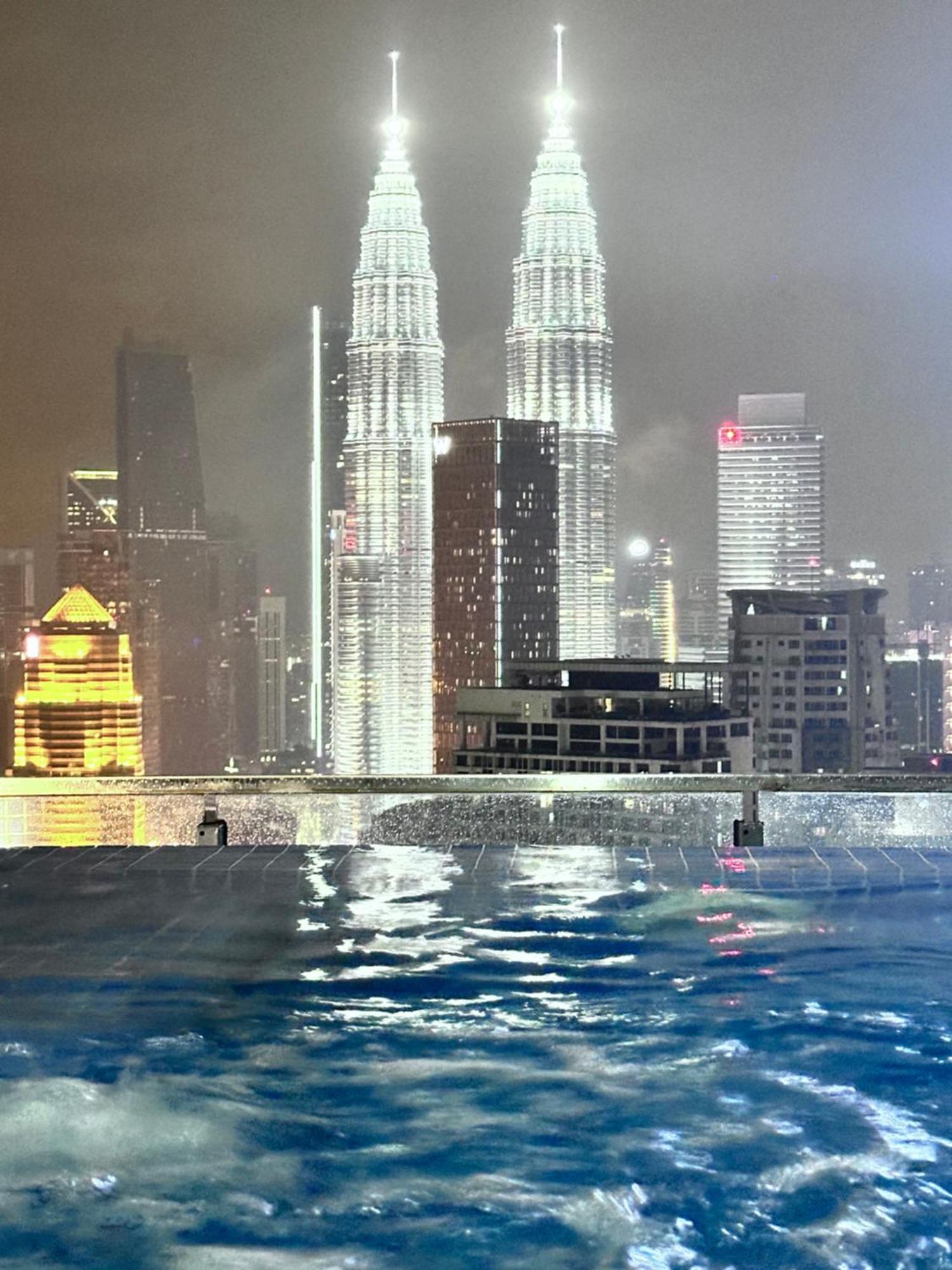 The Luxe Infinitum Klcc By Kl Malaysia Διαμέρισμα Κουάλα Λουμπούρ Εξωτερικό φωτογραφία